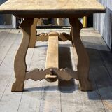 Spanish table
