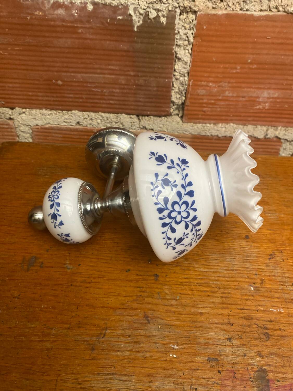 Antique Targetti Style SANKEY Wall Light Chrome Metal + Opaline Flower Decor