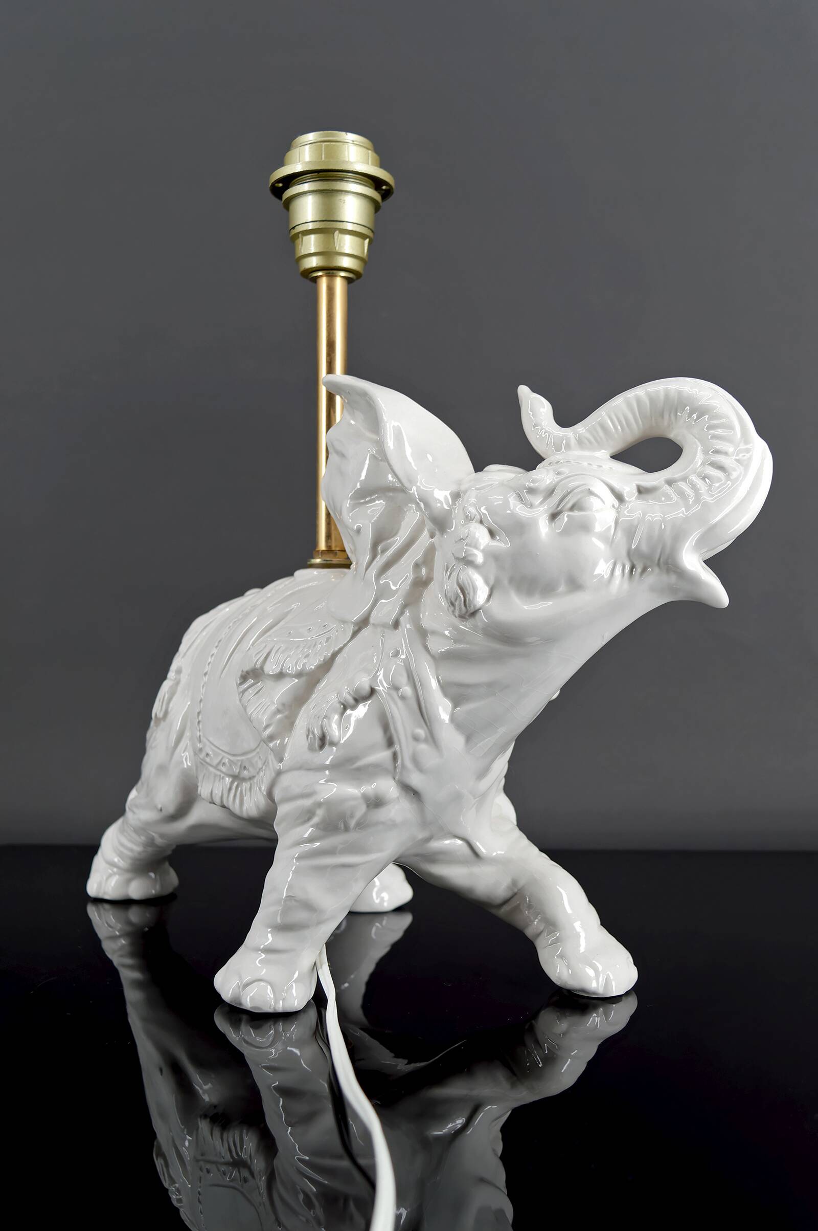 Pair of White Ceramic Sculptural Lamps, Elephants, Italy, 1970
