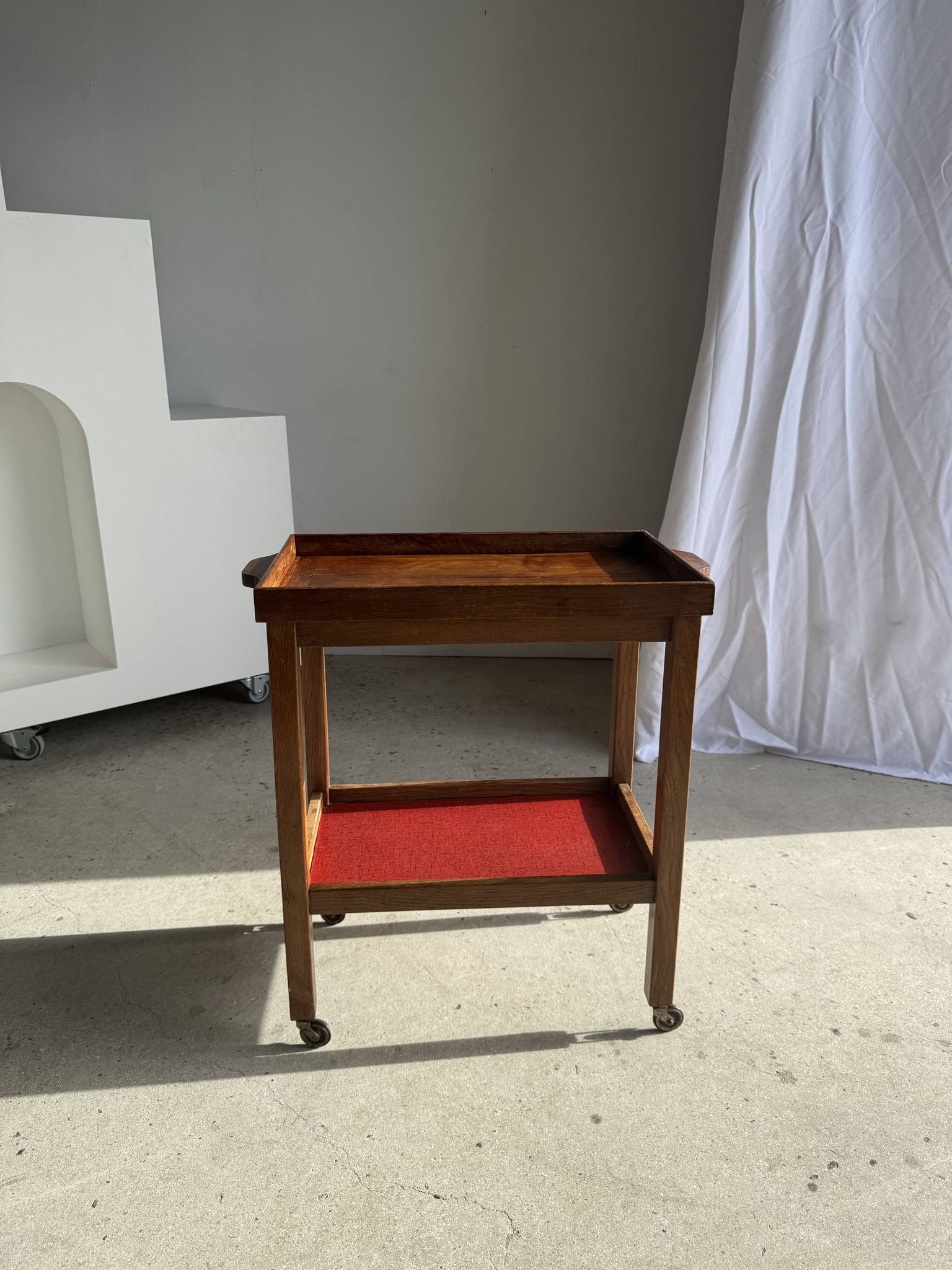 Wooden rolling trolley with removable top H66 75x35