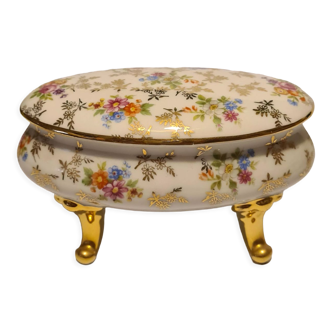 Bonbonnière en porcelaine de Limoges signée P & Cie motif Floral