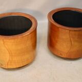 Pair of hobby flower cache pots with interior.