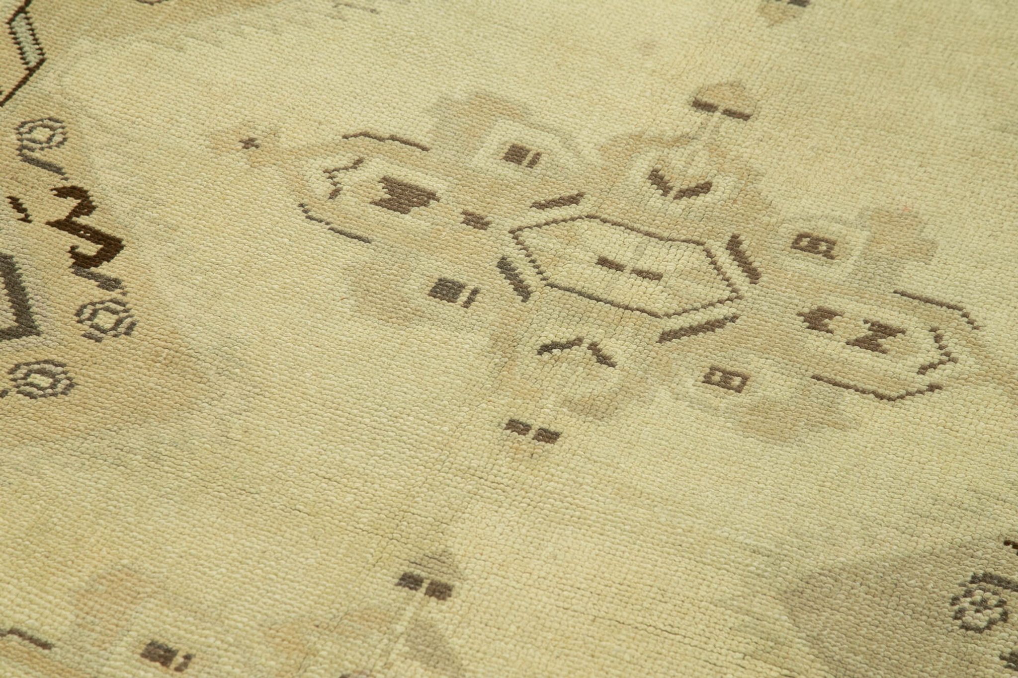 1960s handmade vintage oriental beige rug 109 cm x 200 cm