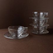 4x Transparent Glass Cups and Saucers with Grooved Embossing – Art Deco Italy 1960s, Elegant Tea Glassware Set