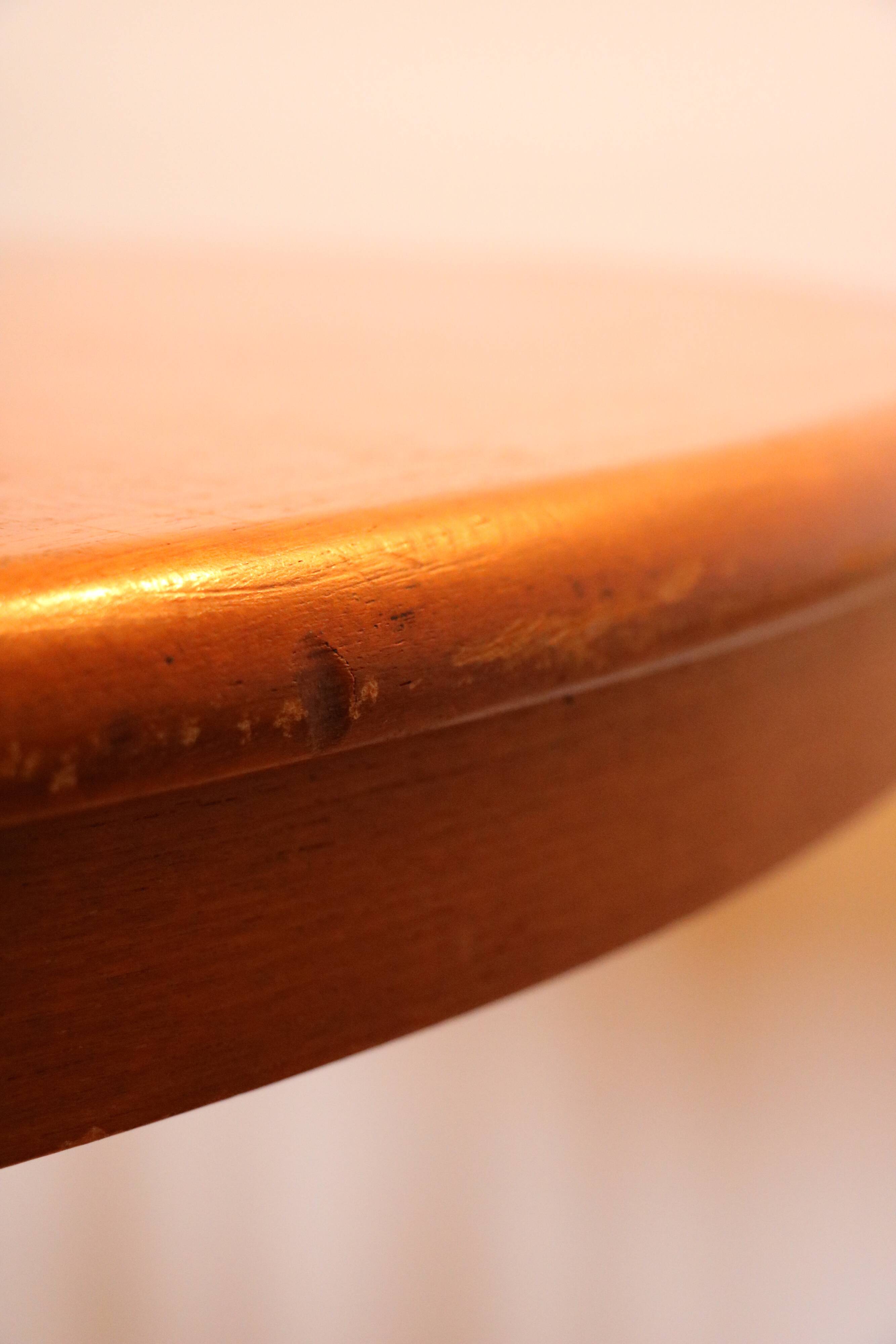 Extendable round table, teak, 1960