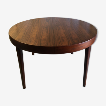 Scandinavian-style dining table in Palissandre - 60s