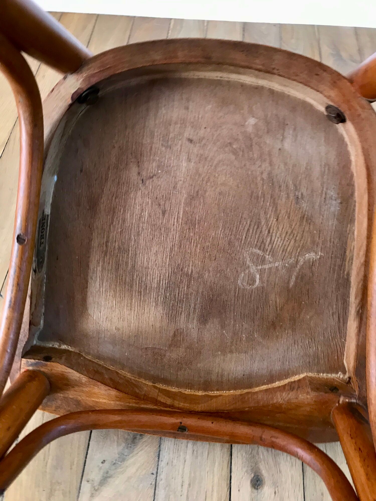 Thonet bistro chair in curved wood early twentieth century