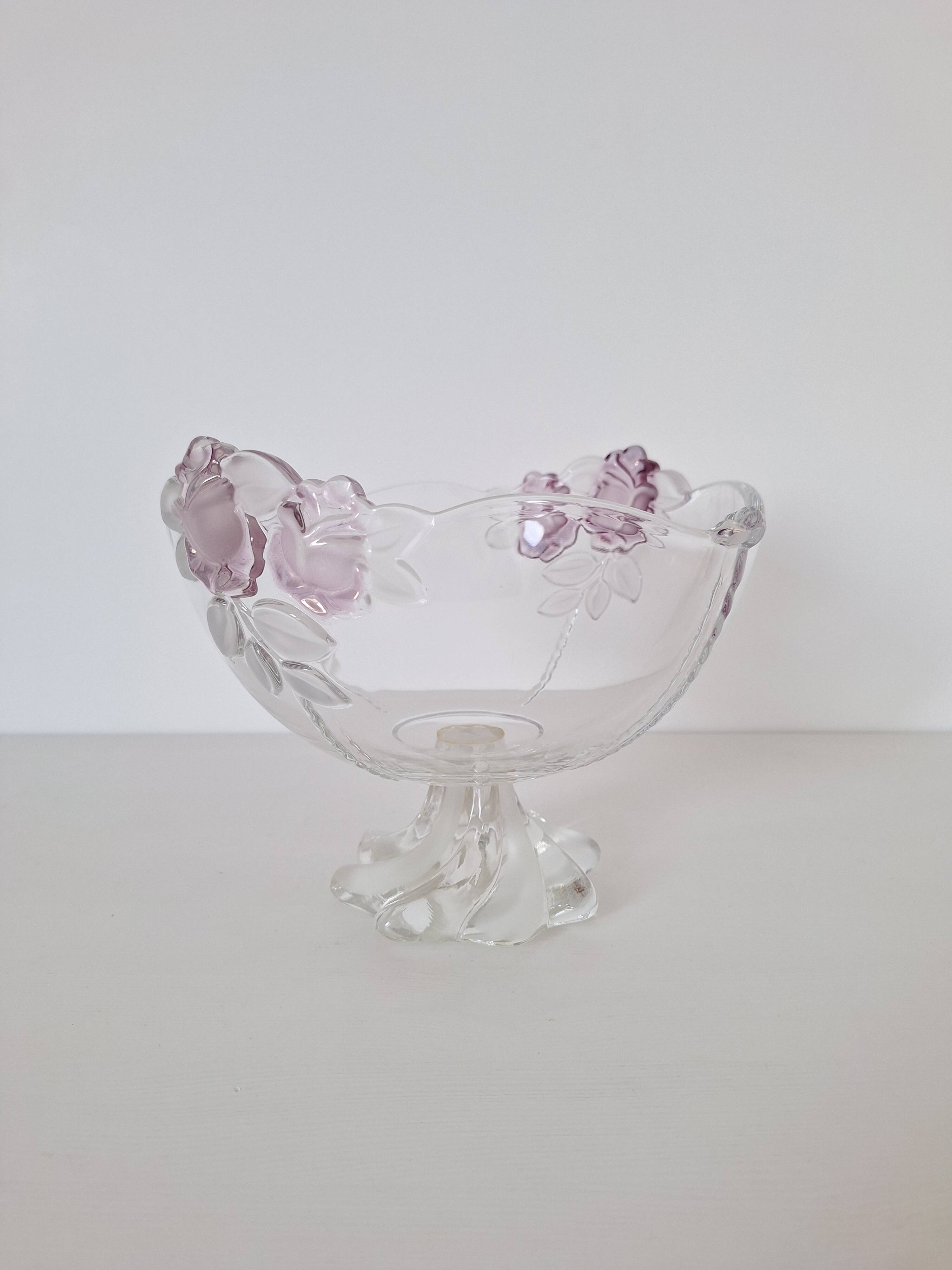 Vintage white and pink glass fruit bowl / salad bowl