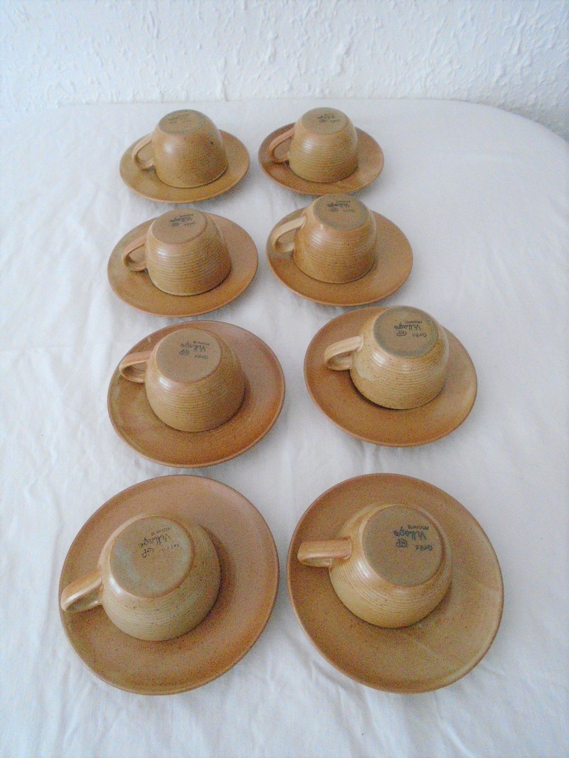 8 Cups and under cups Sandstone village CNP France