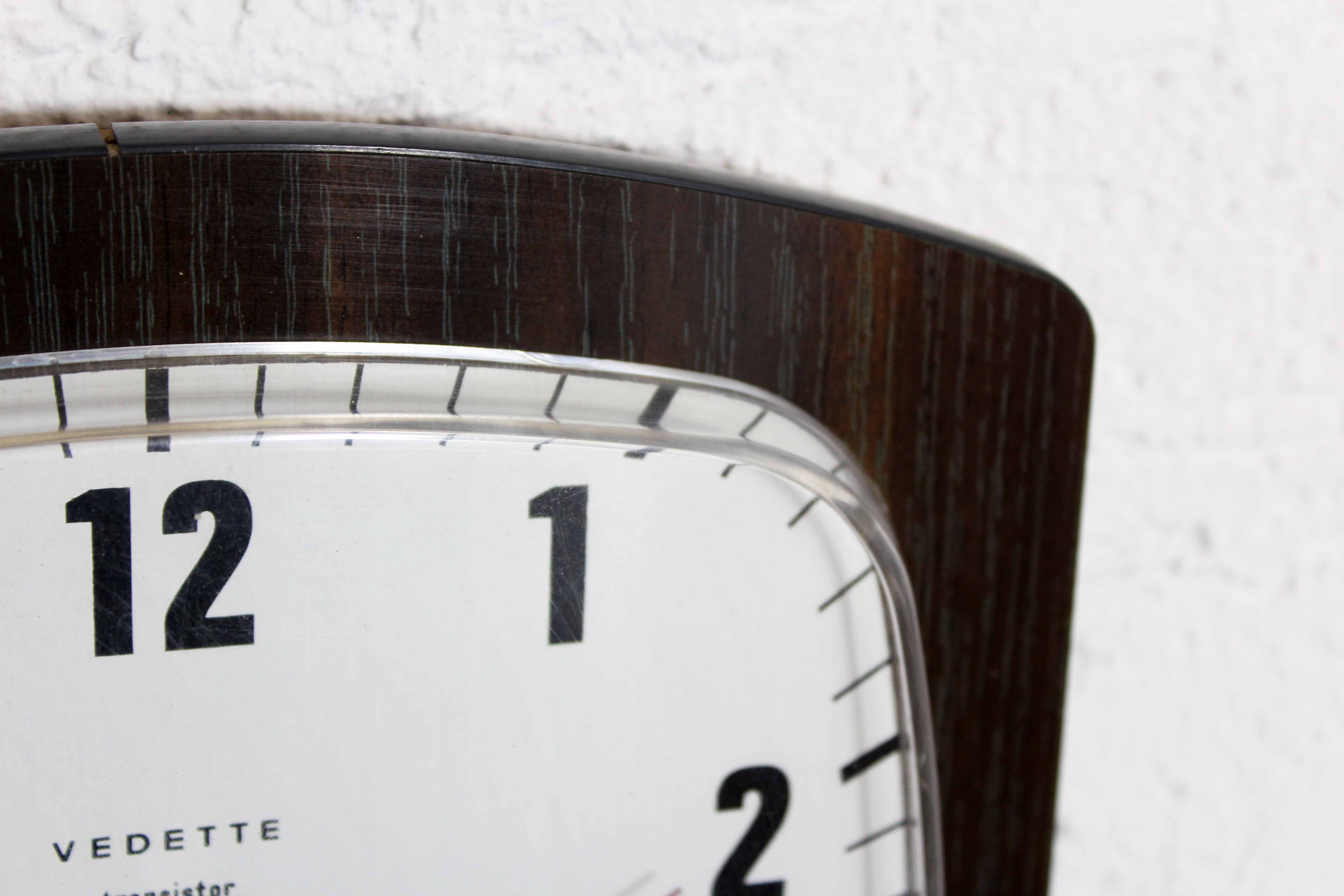 Wall clock Vedette