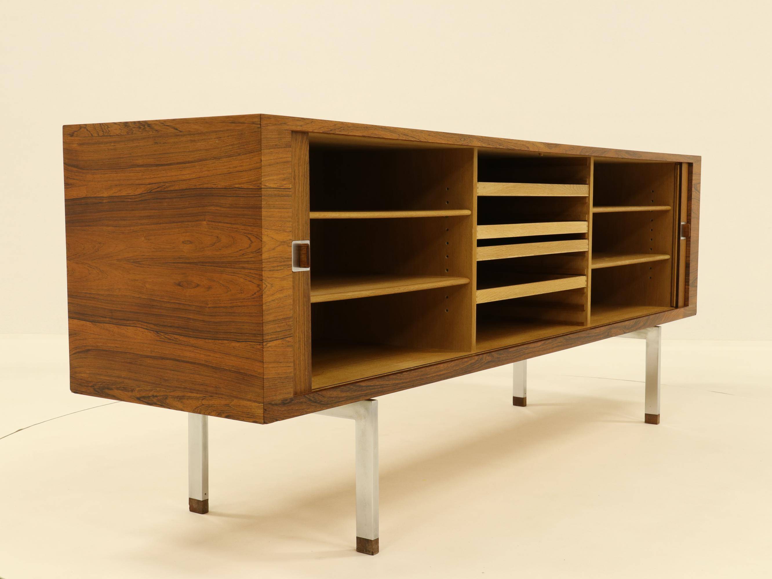Sideboard Model RY 25 President in Rosewood by Hans Wegner, Denmark, 1960s
