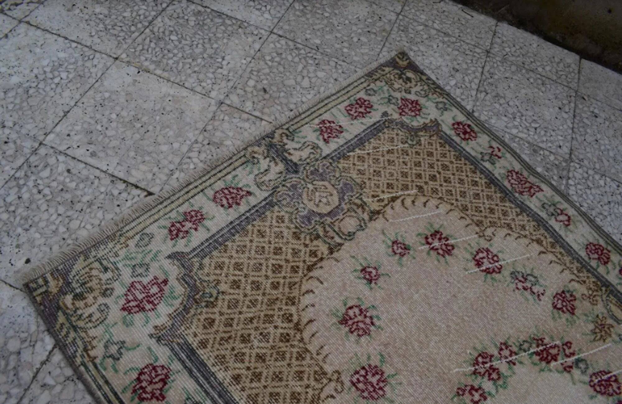 Vintage Turkish Oushak rug 114x212 cm