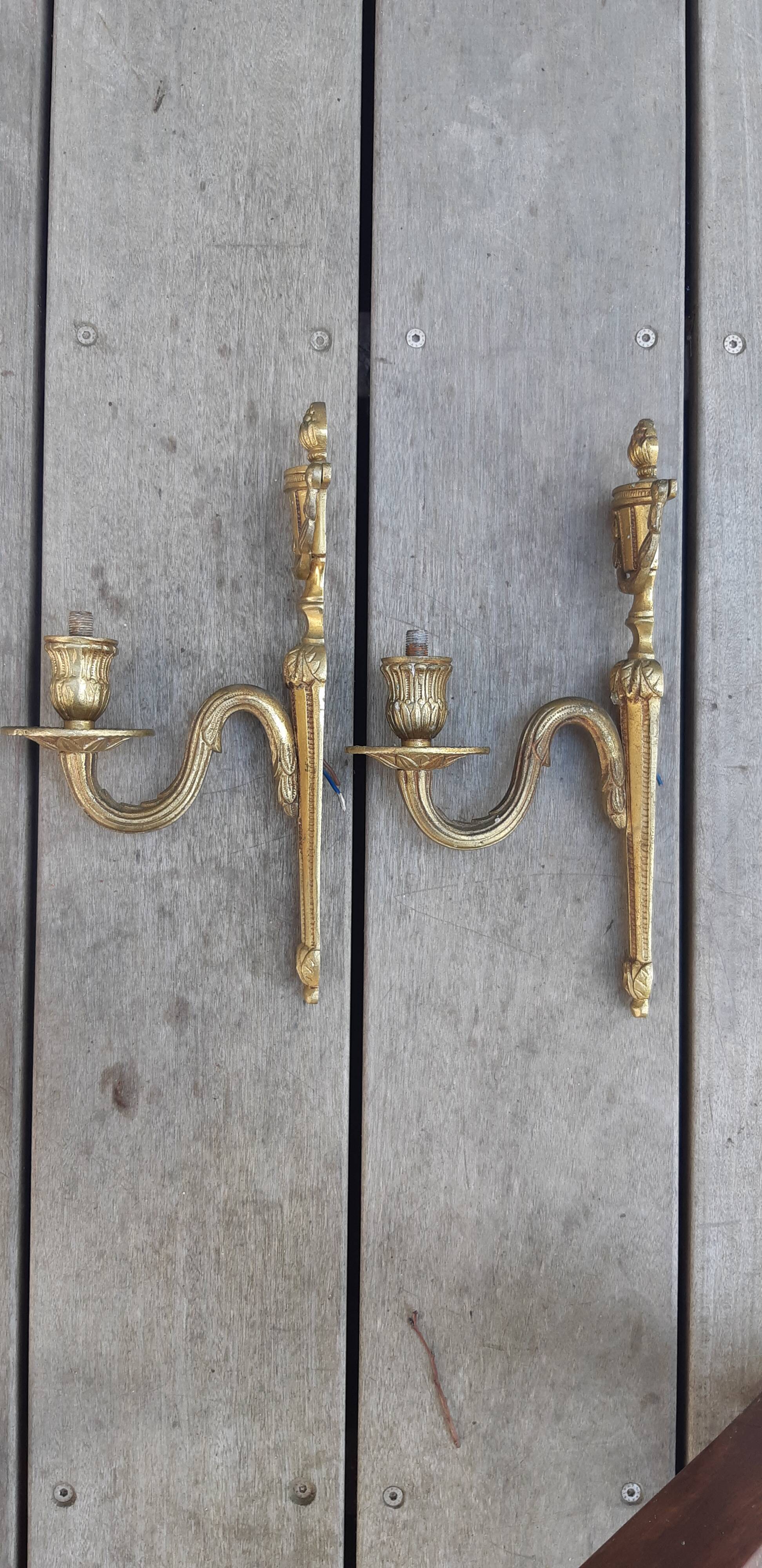 Pair of bronze wall lamps Louis XV style