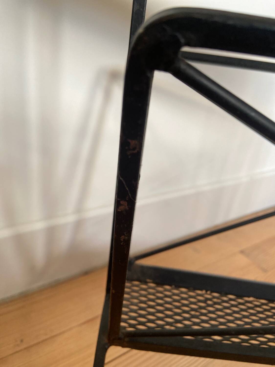 Vintage magazine rack