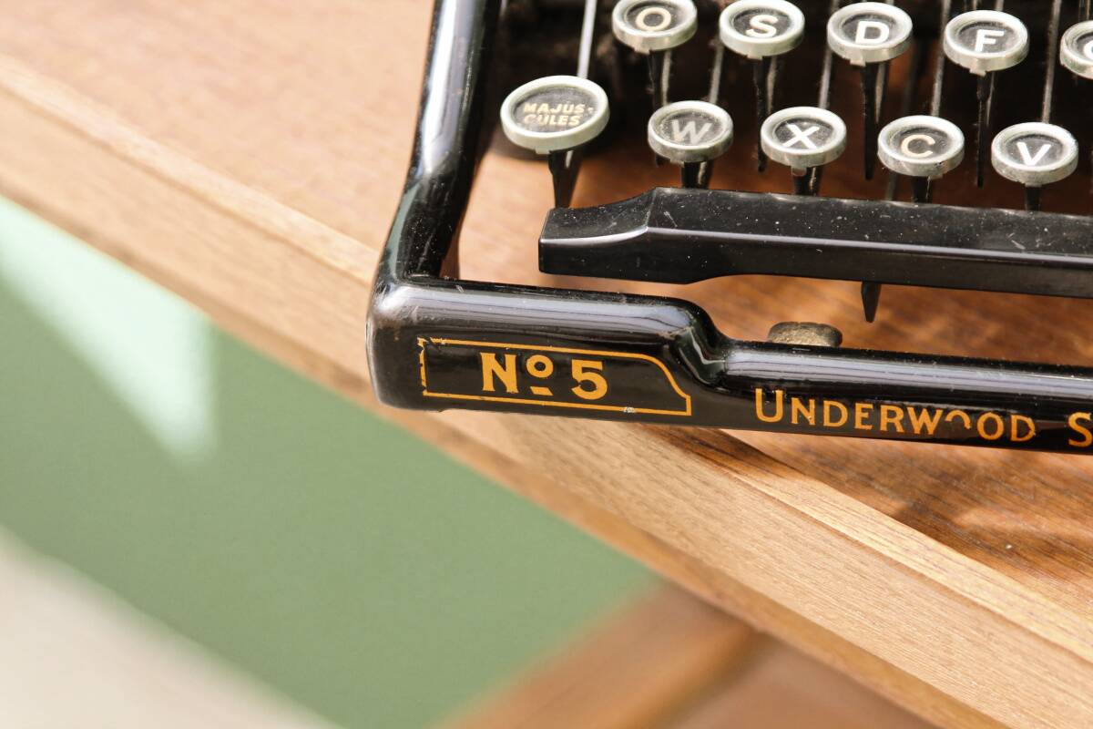 Underwood Typewriter No.5