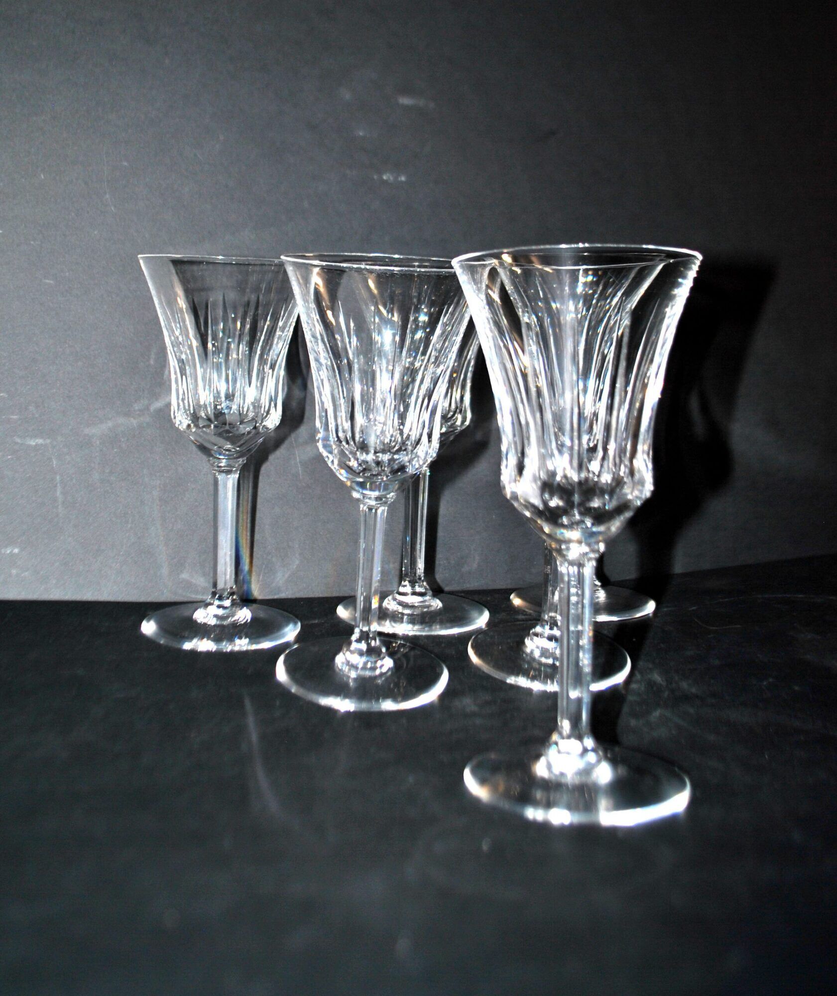 Set of 6 flared crystal wine glasses in Concorde Cerdagne style H15.2.