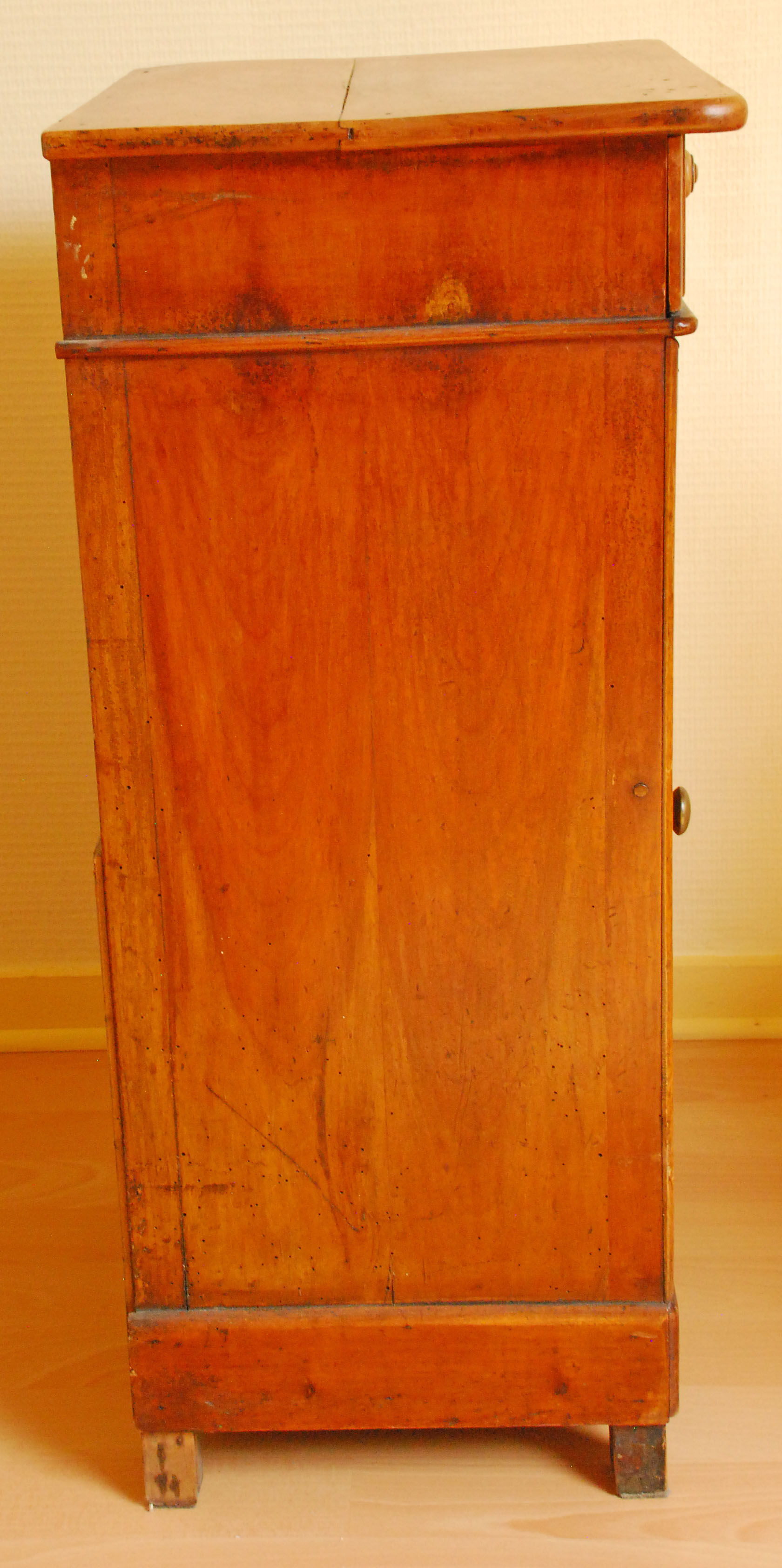 Old bedside