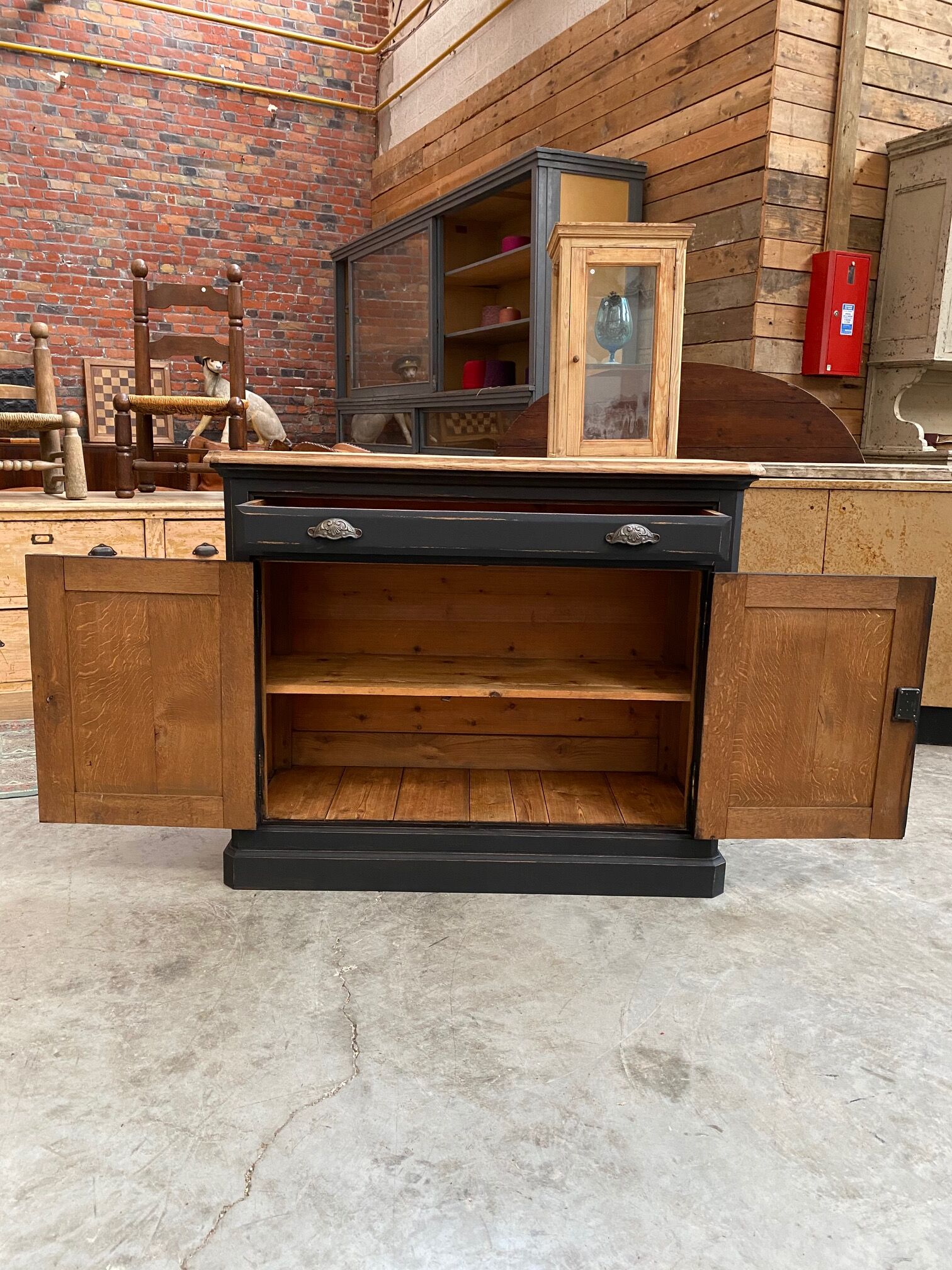Oak sideboard early twentieth century