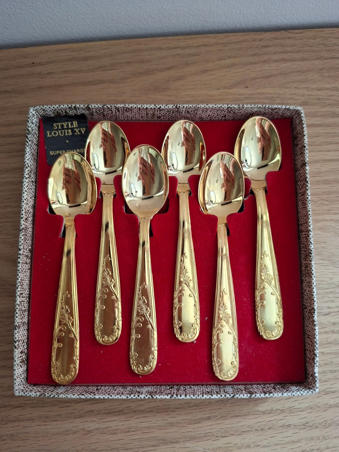 Coffret de 6 cuillères à café dorées à l’or fin