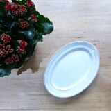 Oval serving dish in porcelain from St Amand 191106