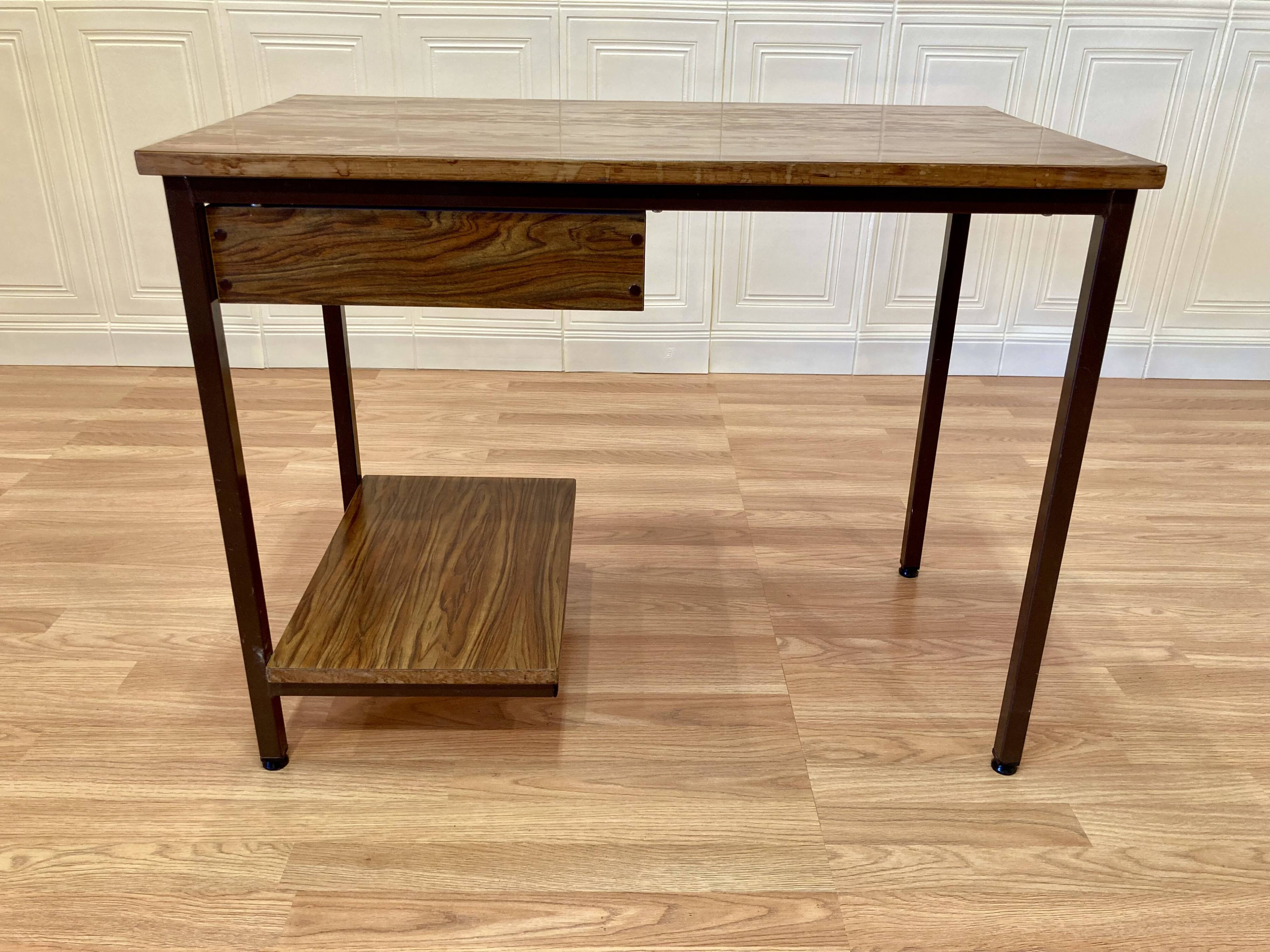 Attractive 1950s design desk.