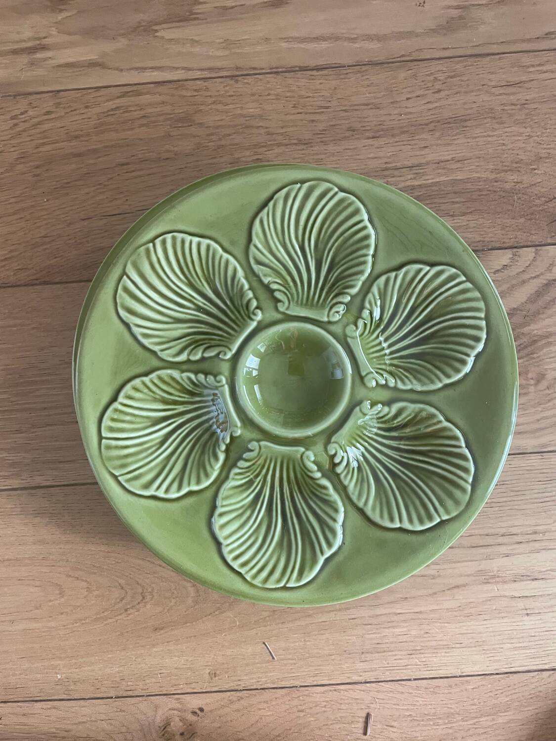 oyster plates from the 70s