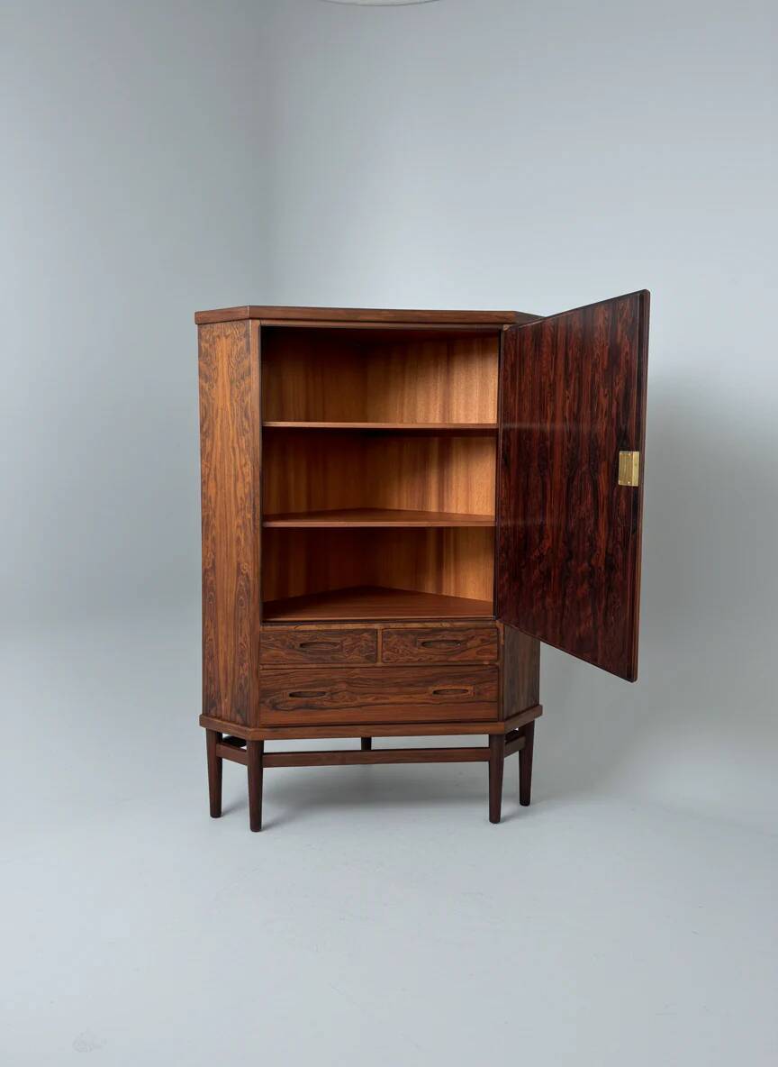 Scandinavian rosewood corner cabinet, Denmark, 1960s