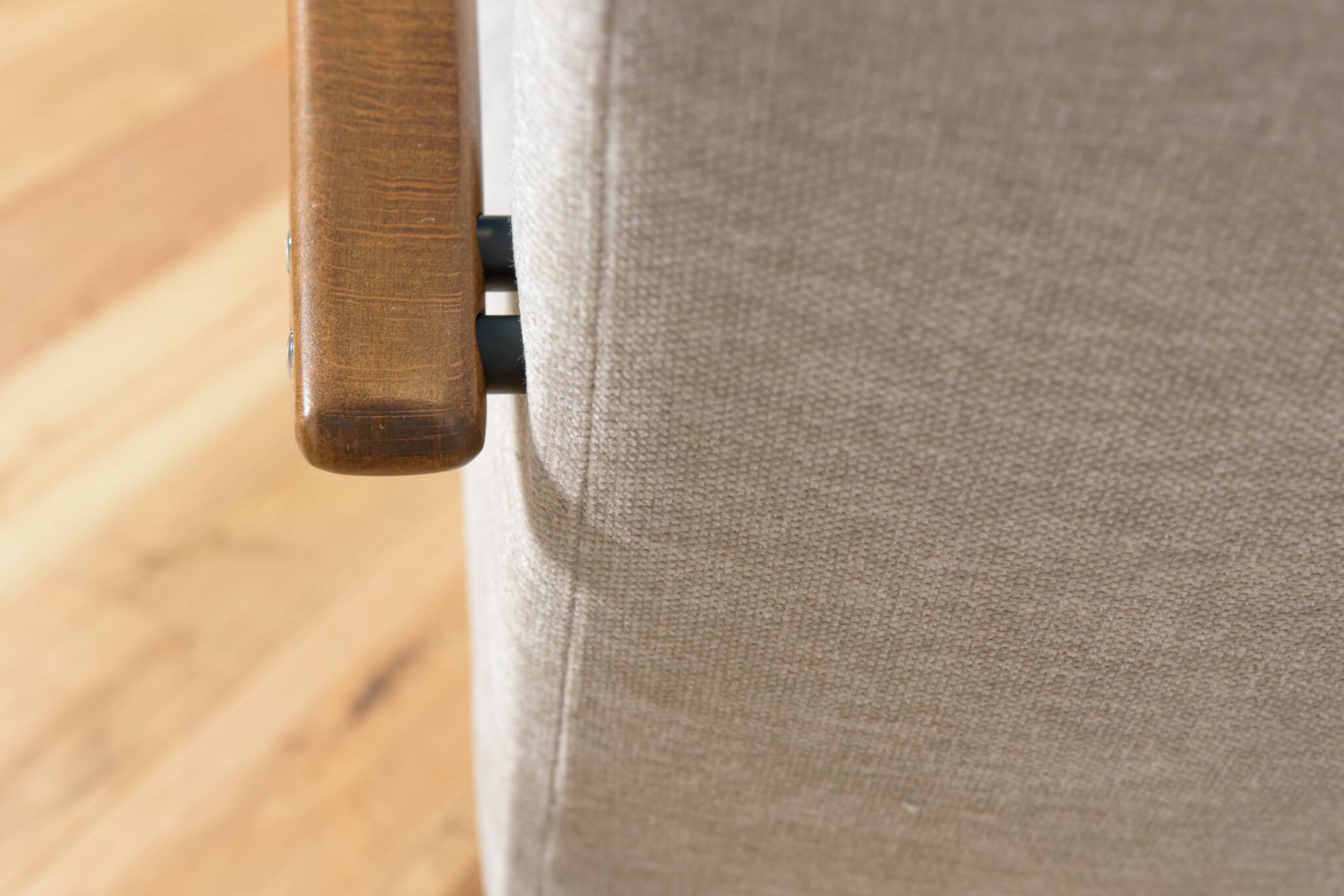 Model 53 Armchair by Jaroslav Smidek for Ton, 1960s