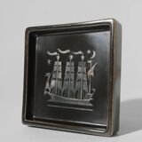 Cendrier en céramique "Facett" de Sven Jonson, pour Gustavsberg, années 1960.