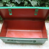 Old iron carrier malle