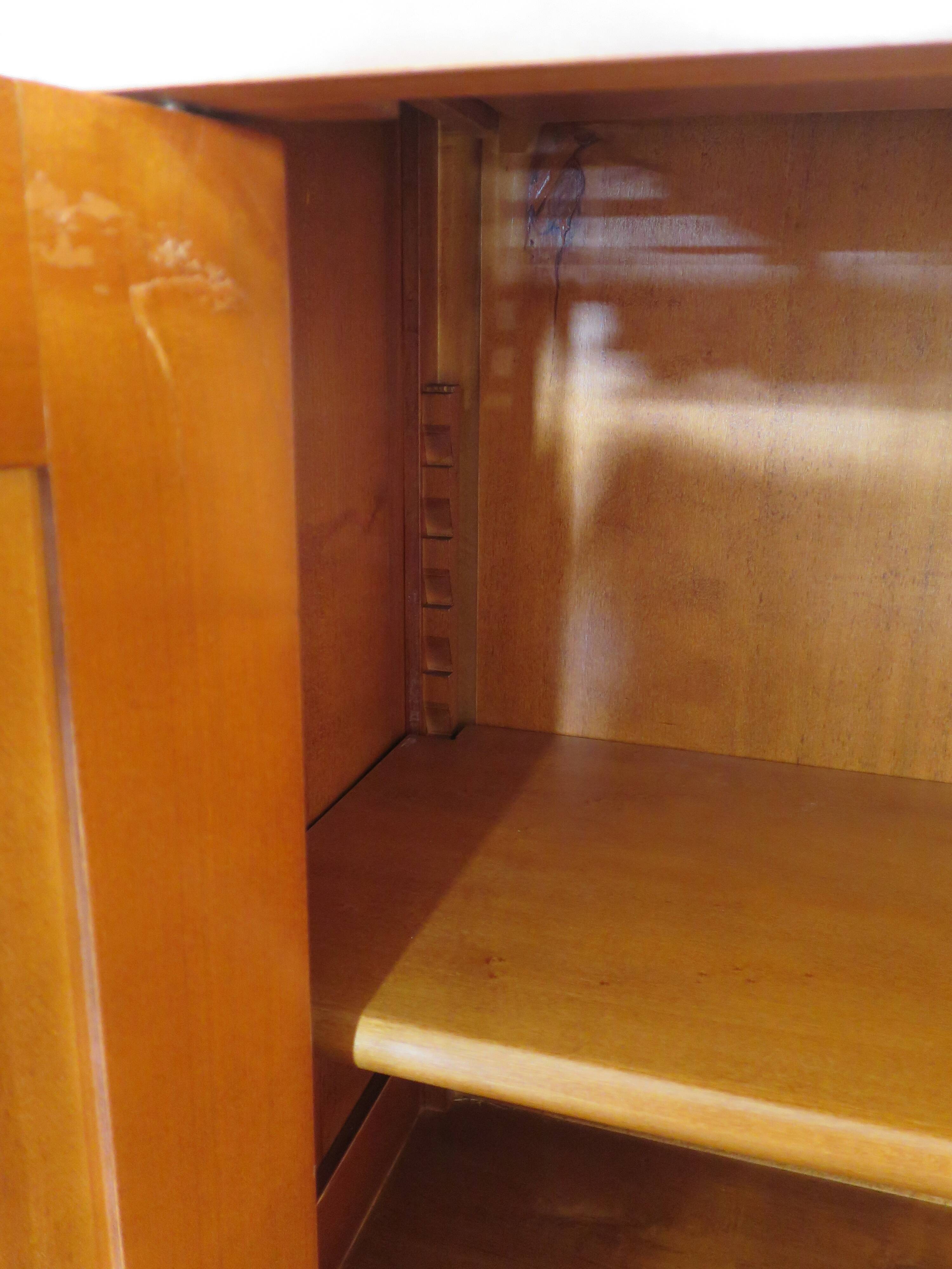 Meuble d’entrée-buffet d’appui-Louis Philippe- 1 tiroir-2 portes Merisier