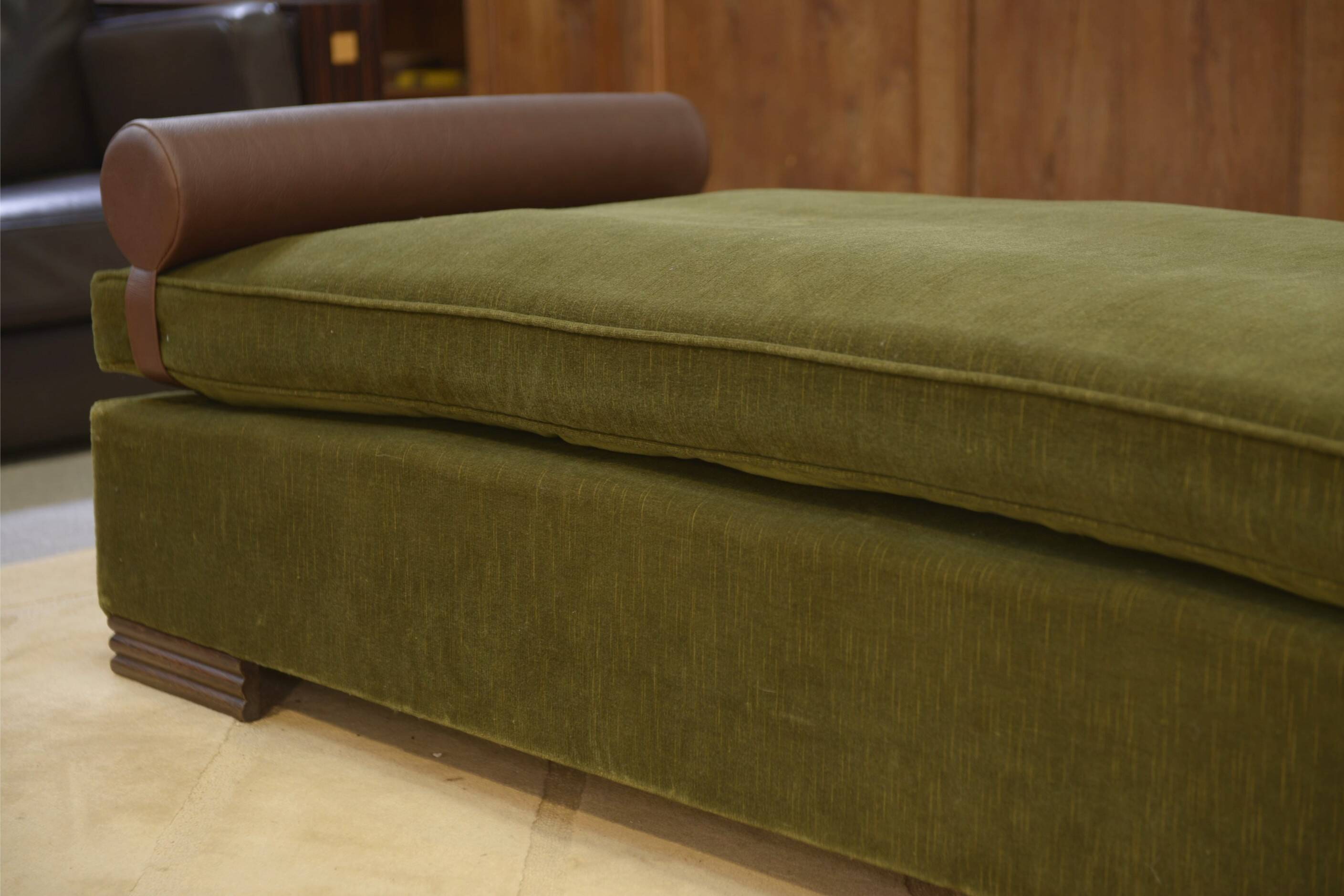 Canapé, daybed dans le goût d’Eugène Printz 1940