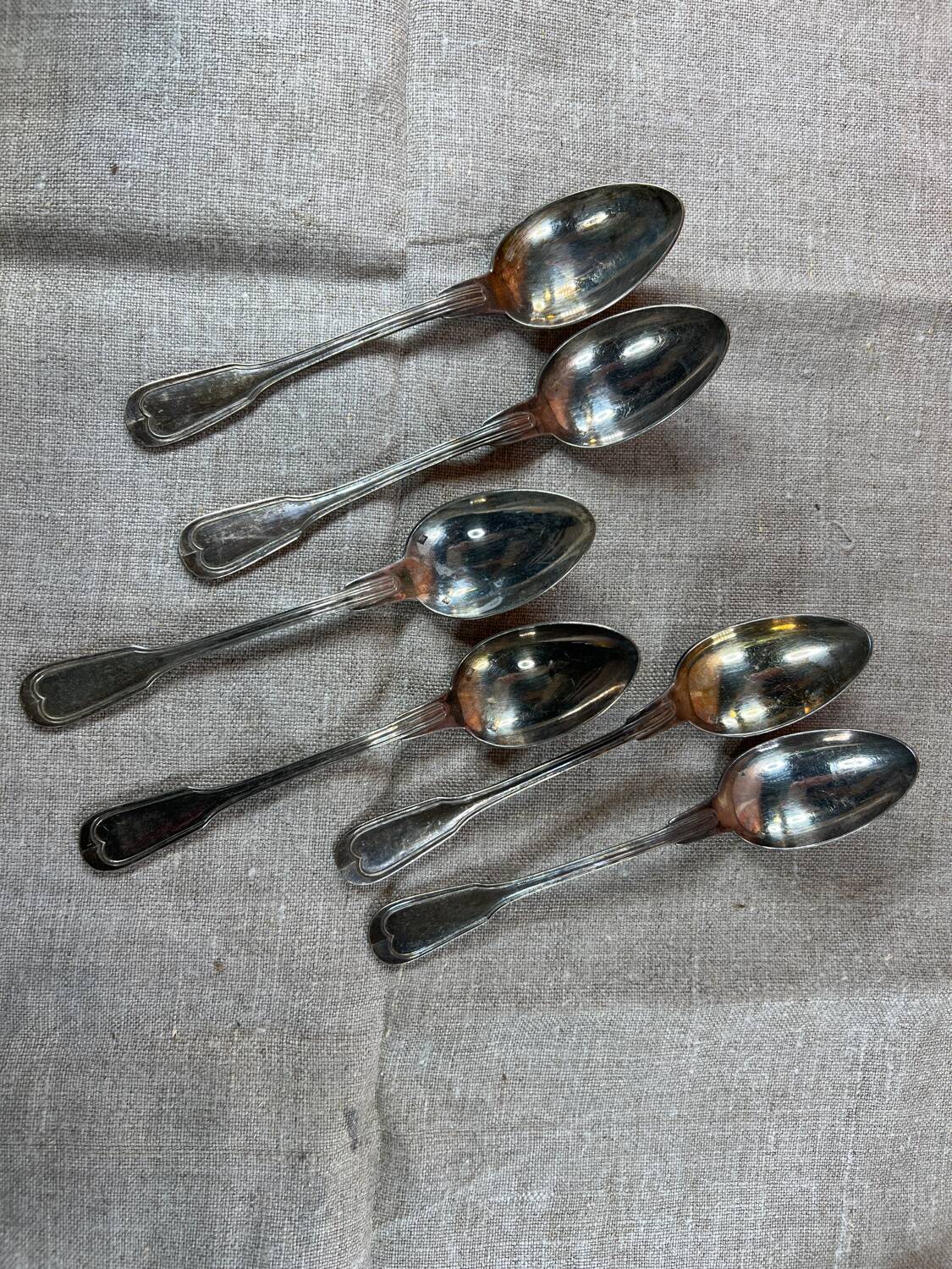 6 small vintage dessert spoons in silver metal