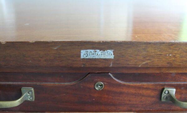 Bureau double en acajou, style Louis XV, début XXème.