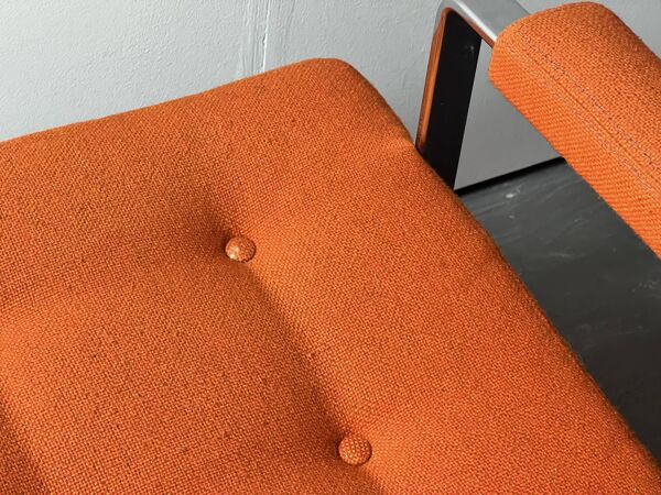 Paire de fauteuil Karl Erik Ekselius, en tissu Kadrat orange et chrome