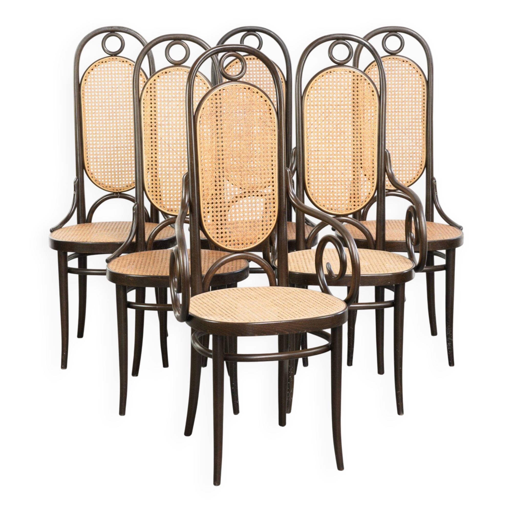 6 chaises vintage Thonet modèle Long John avec dossier haut