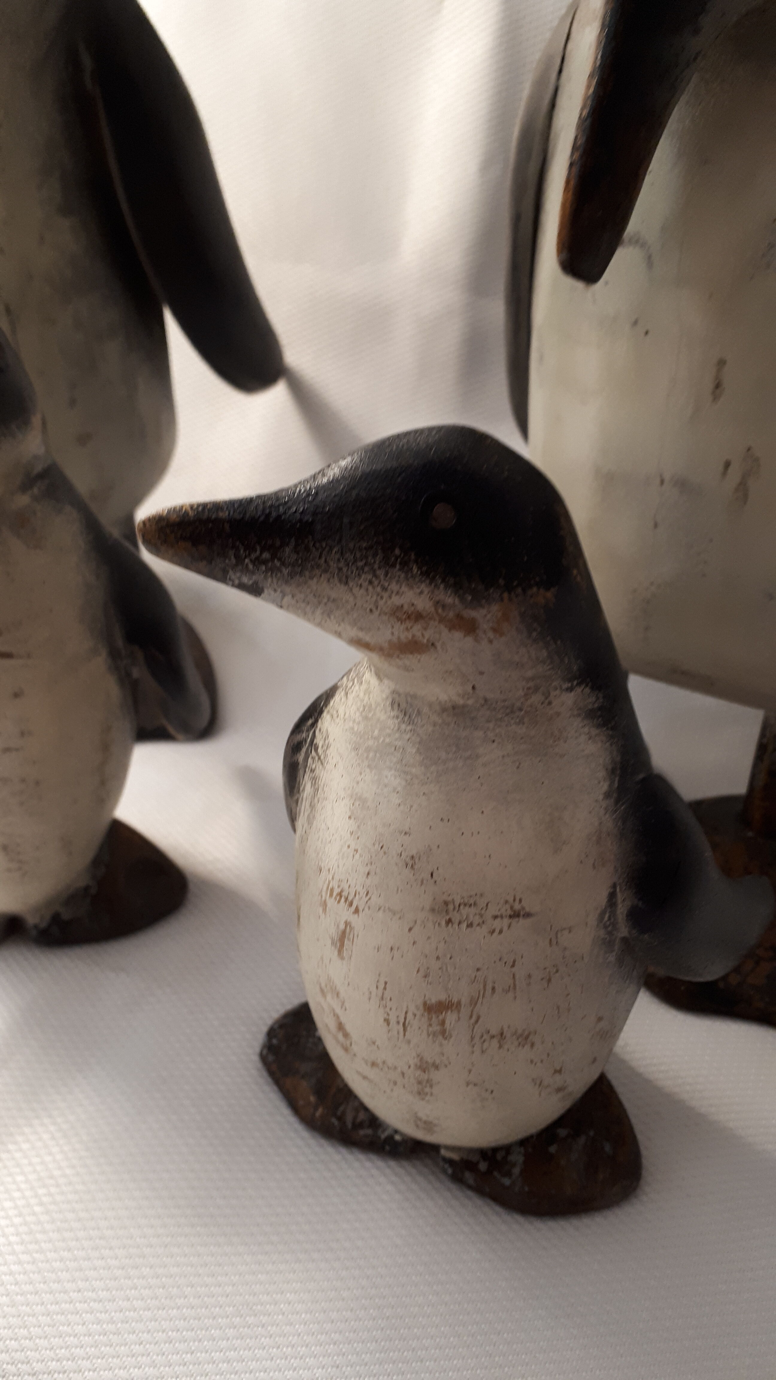 Family of 4 wooden penguins art deco