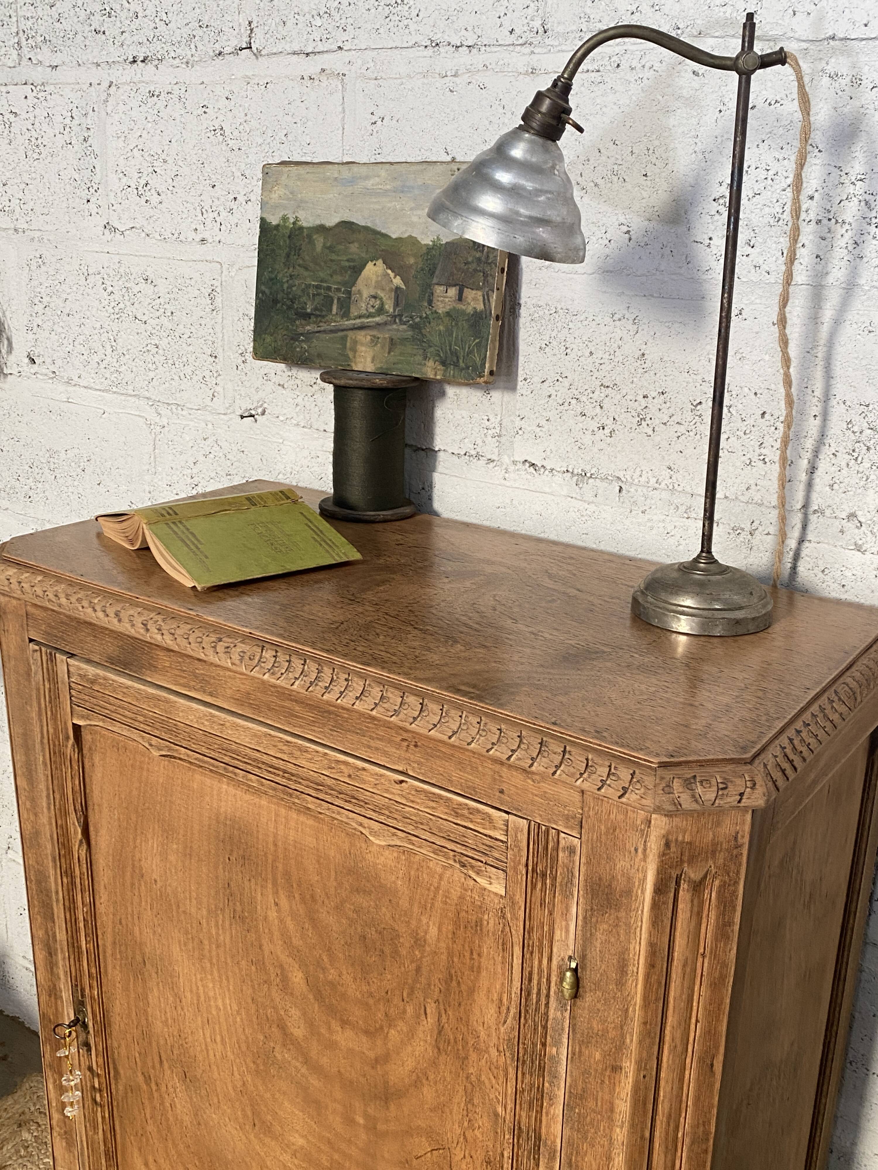 Confiturier / small sideboard