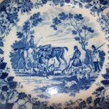Ancienne assiette à décor de chasse