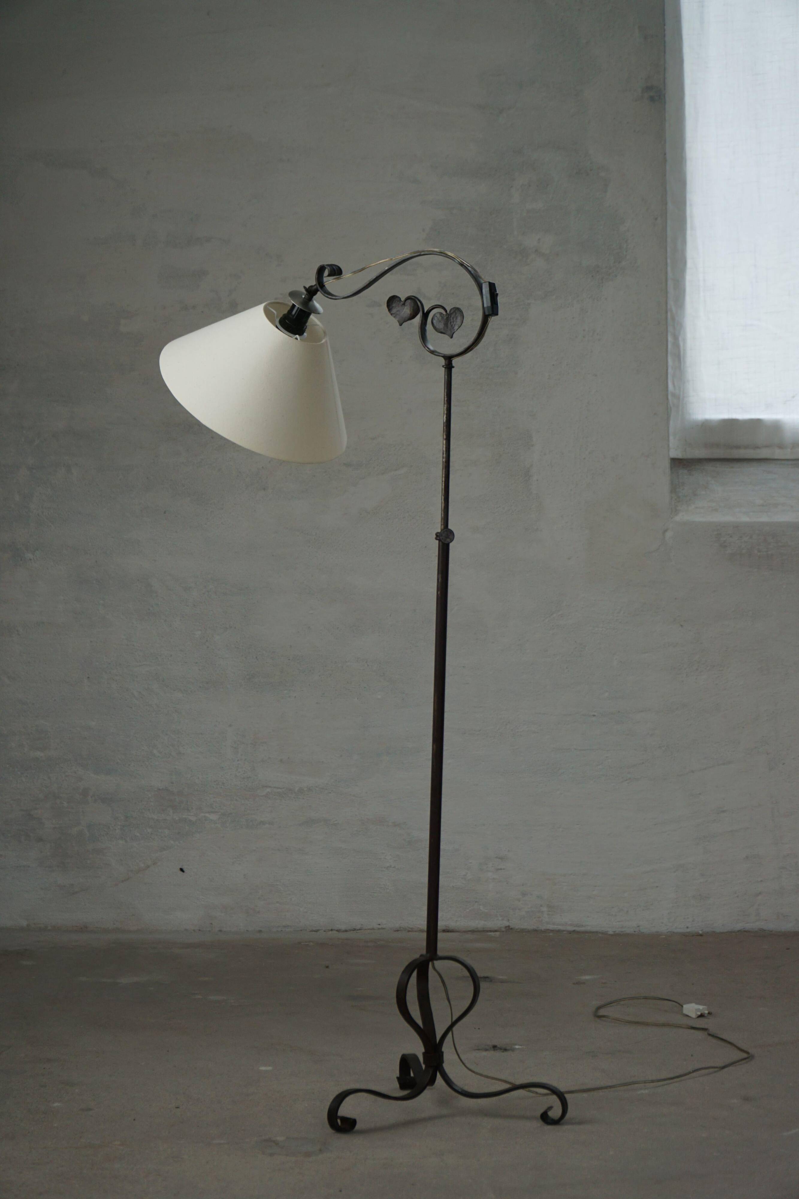 Lampadaire danois Art Déco, en fer forgé ajustable, forgé à la main, années 1930