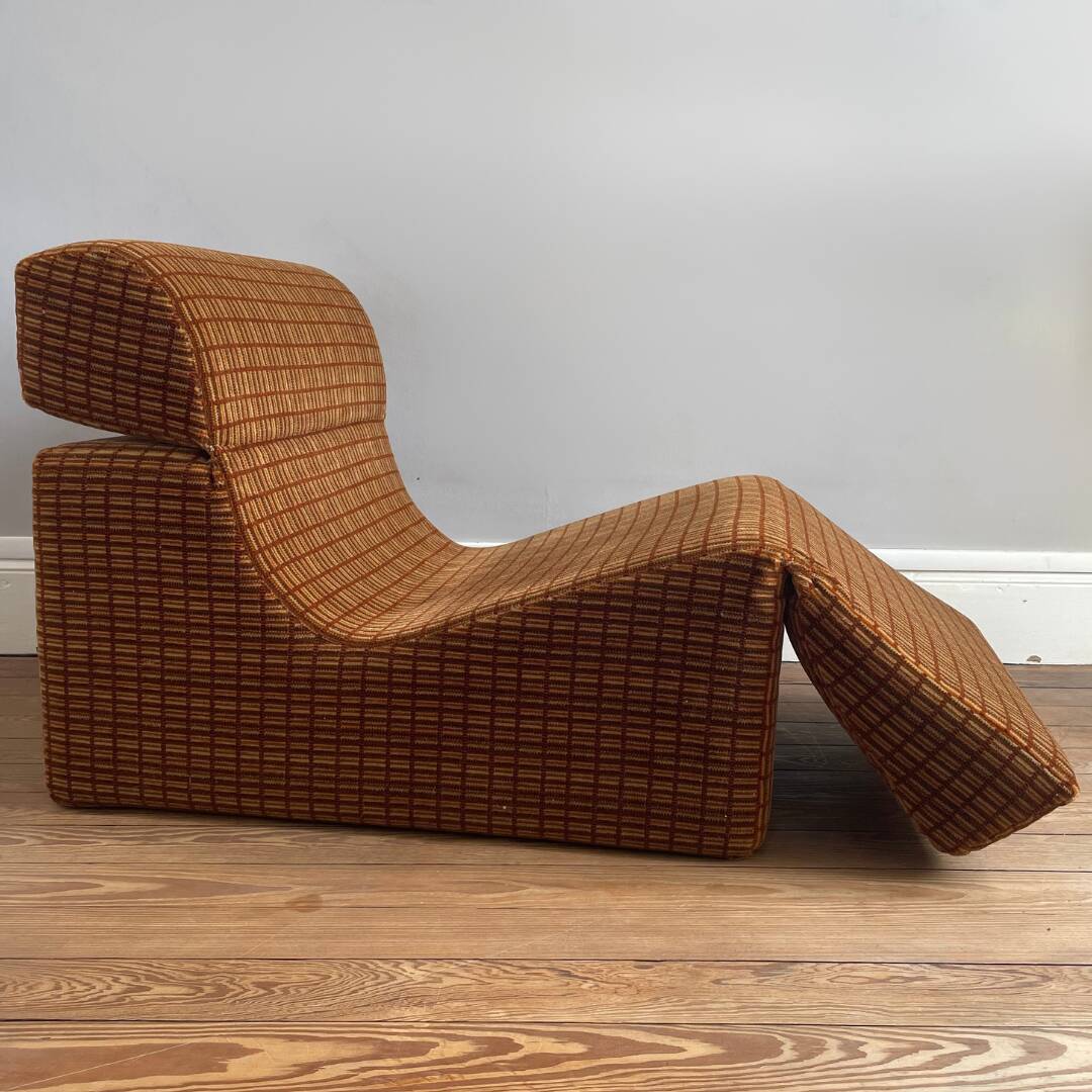 Vintage folding armchair