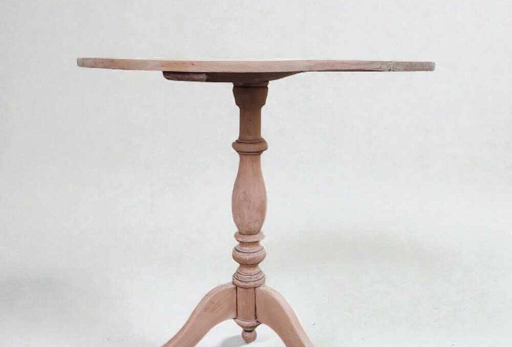 Classic wooden side table