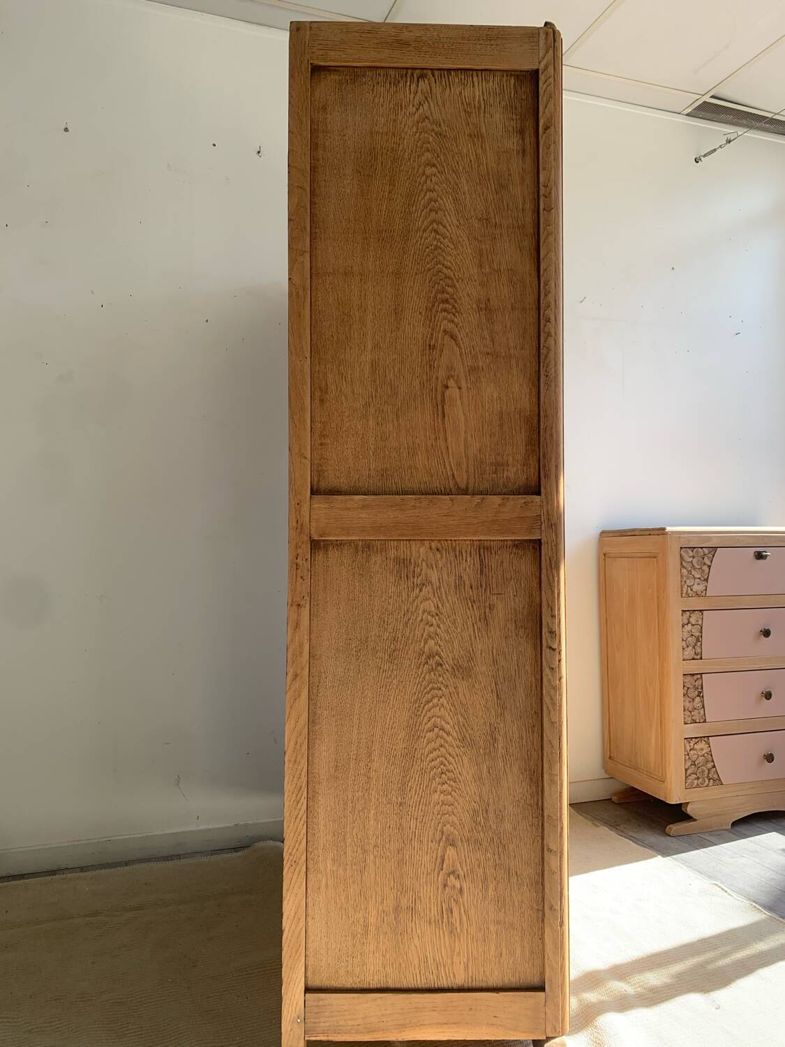 Art Deco glass cabinet