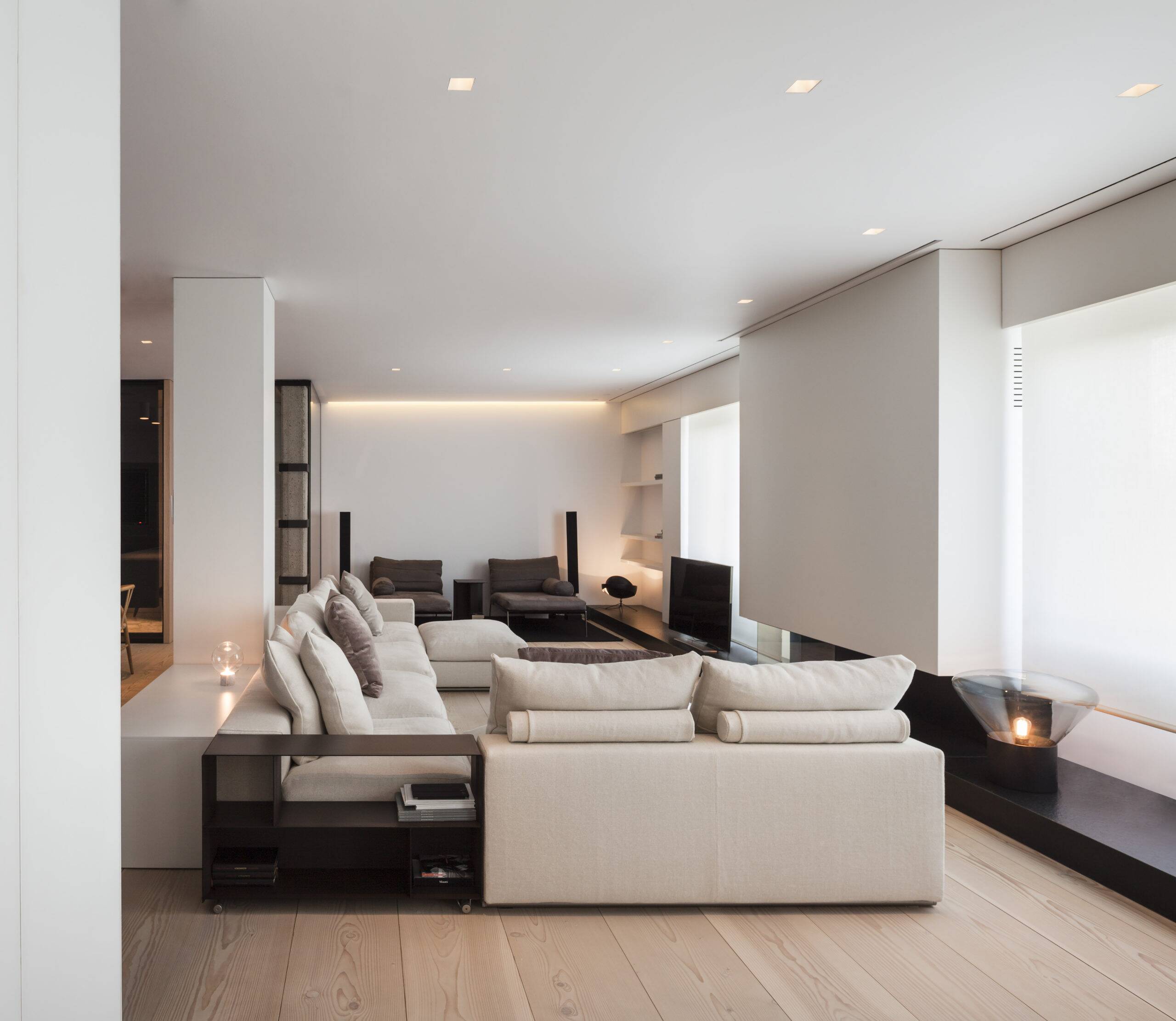 Flexform Groundpiece Modular Sofa