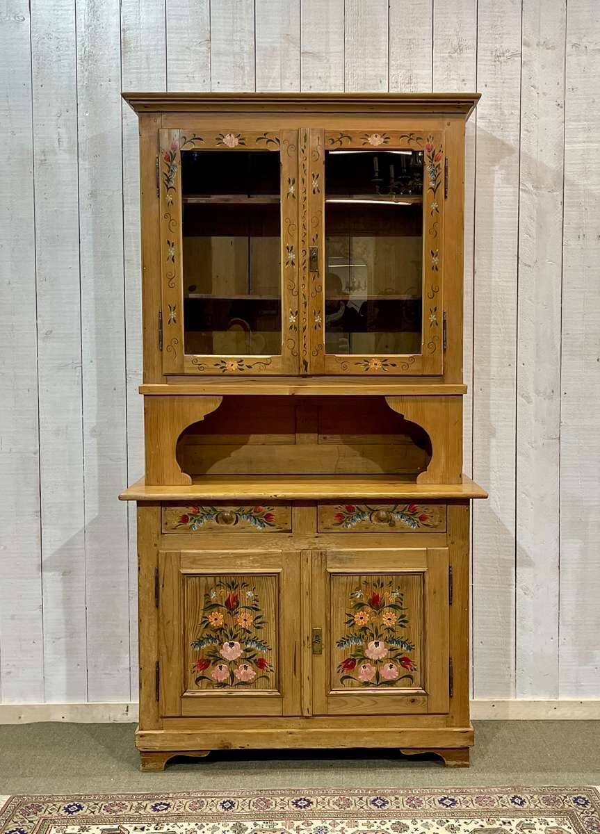 Two-piece pine sideboard from the 1930s