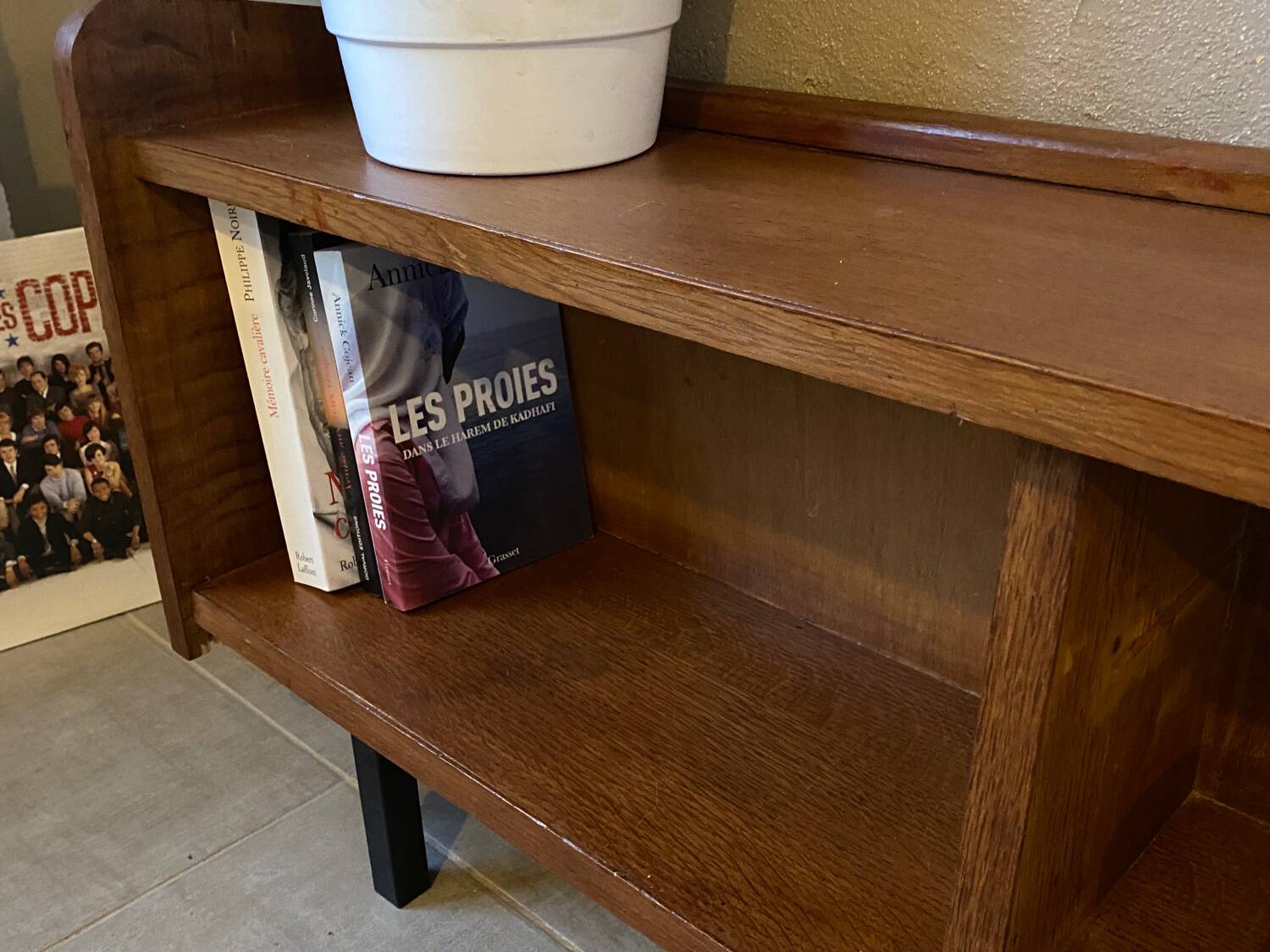 Vintage sideboard from the 60s (shallow)