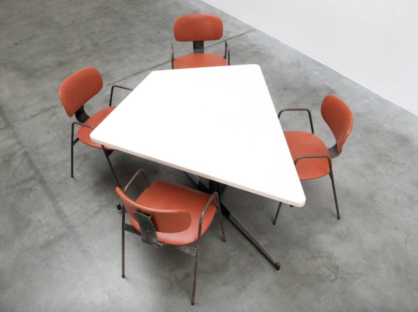 Hic dining table - Willy Van der Meeren - 1967