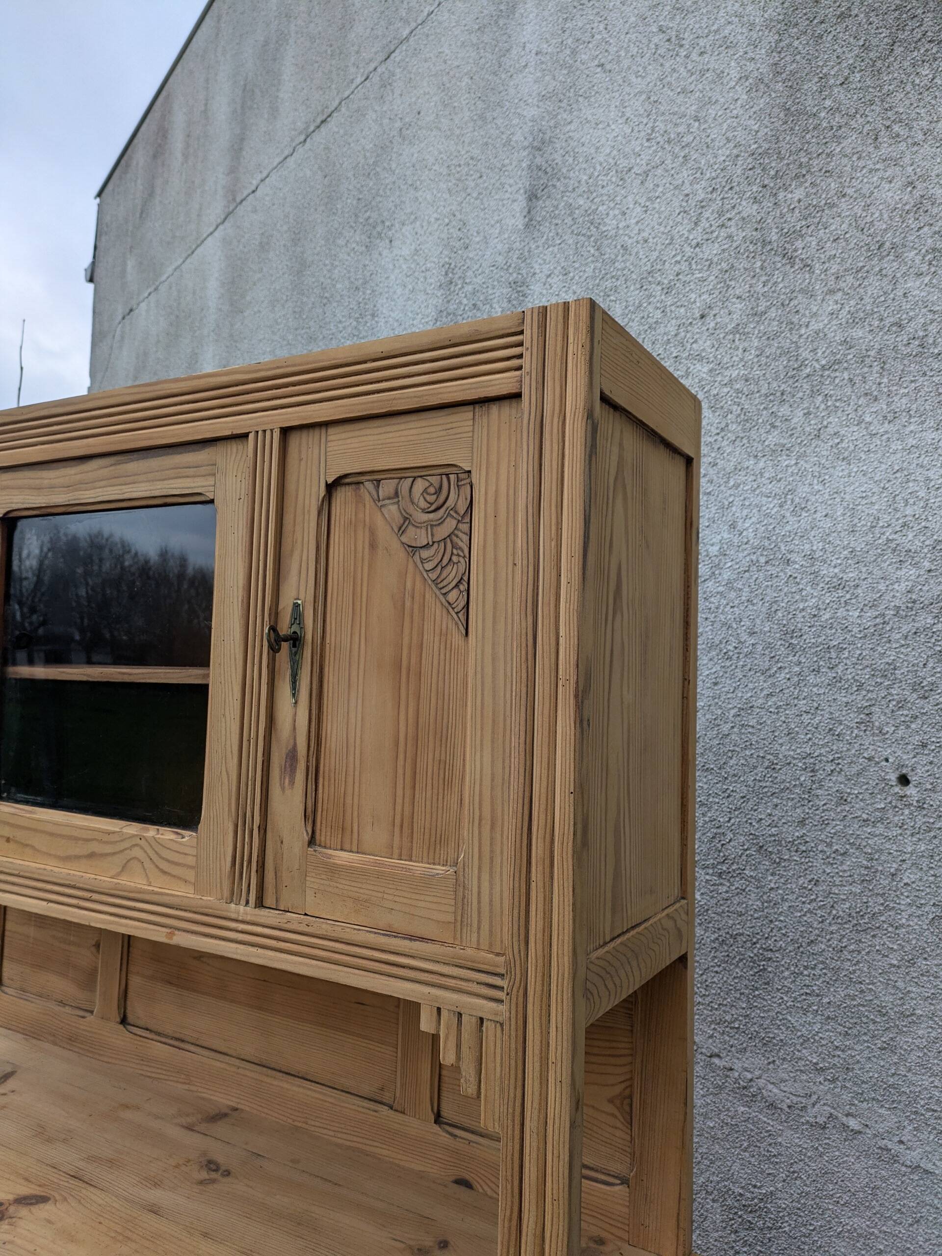 Two-body sideboard, dresser