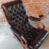 Chesterfield Victoria