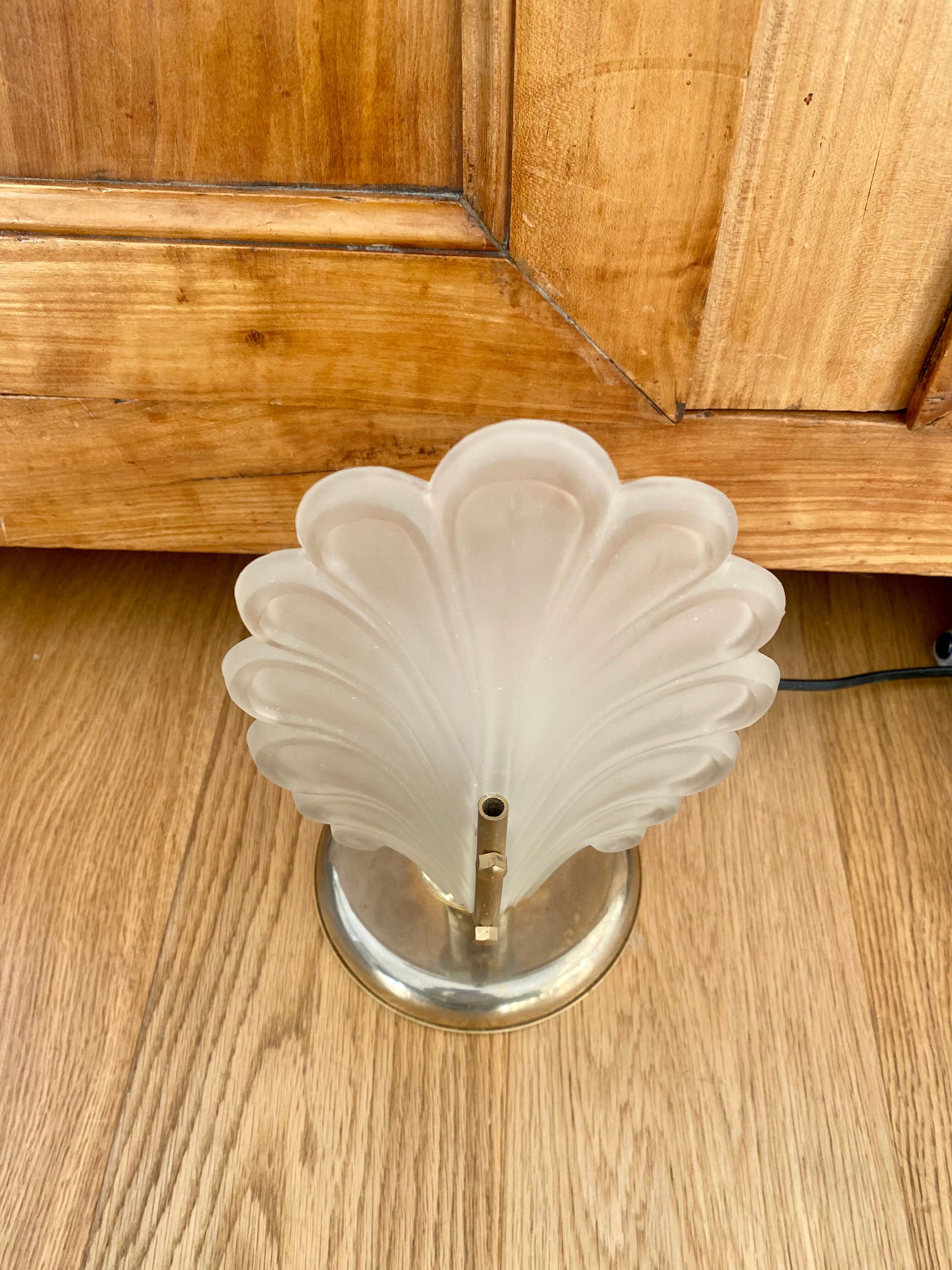 Shell lamp shell frosted glass and art deco brass